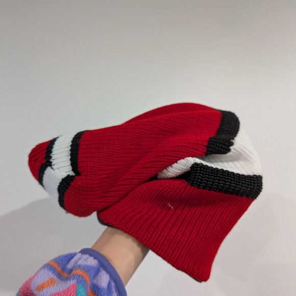 Ottawa Senators NHL Hockey Sockey Sock Hat Toque Red Black White One Size - Picture 2 of 5